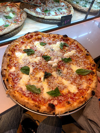 Enzo`s Brick Oven Pizzeria & Restaurant