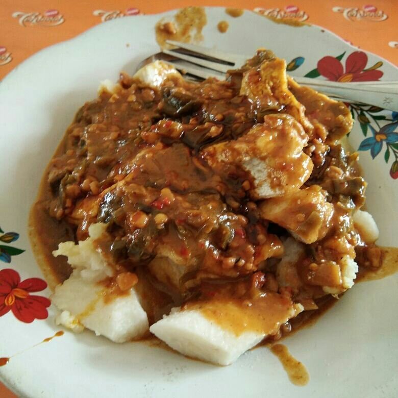 Kupat Tahu Mangunreja