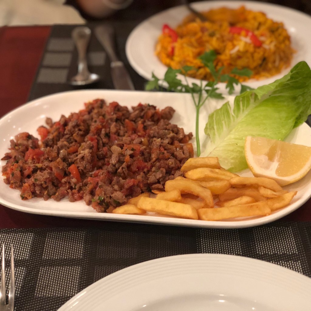 Arz Lebanon Restaurant