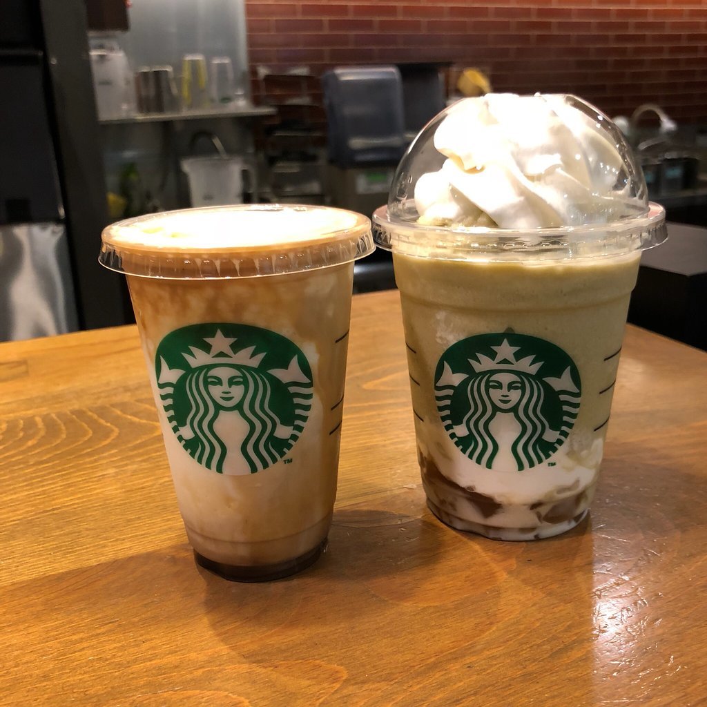 Starbucks Coffee Qiz Mizonoguchi